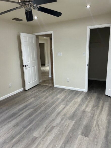 Building Photo - 4354 N 82nd St
