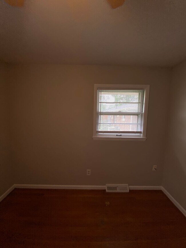Building Photo - Welcome Home     20260501