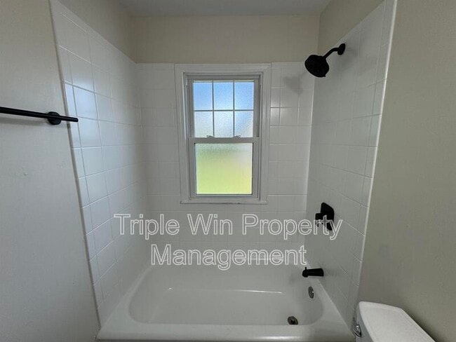 Building Photo - 3155 O Hare Dr