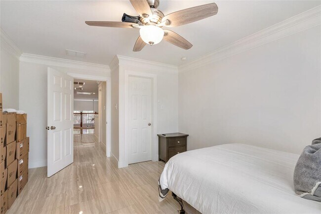 Building Photo - 1247 Glenwood Canyon Ln
