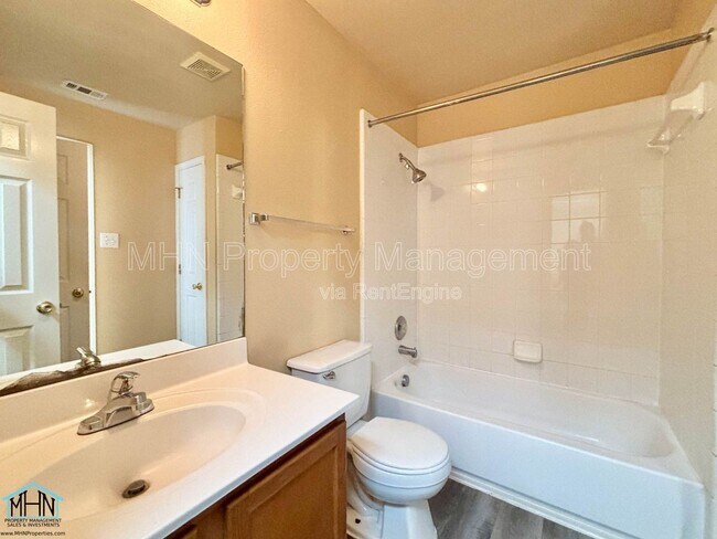 Building Photo - 6507 Dancing Ct