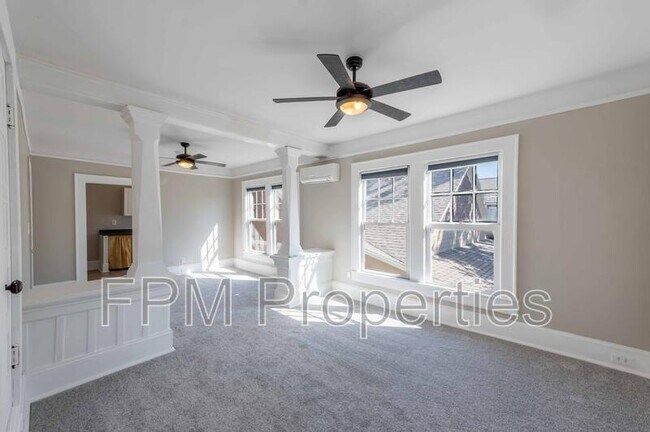 Building Photo - 117 E 4th St