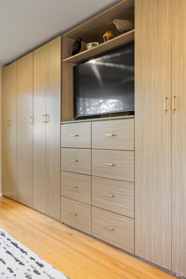 Building Photo - 48 Junipero Serra Ave