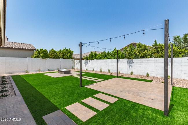 Building Photo - 2808 W Roosevelt Dr