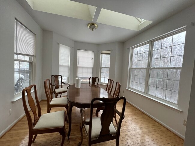 Building Photo - 808 Brushy Mountain Rd