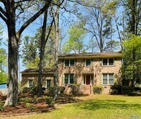 Building Photo - 295 Becky Dr