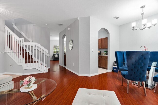 Building Photo - 4964 SW 140th Terrace
