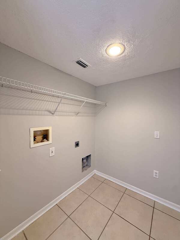 Building Photo - 13046 Waterbourne Dr