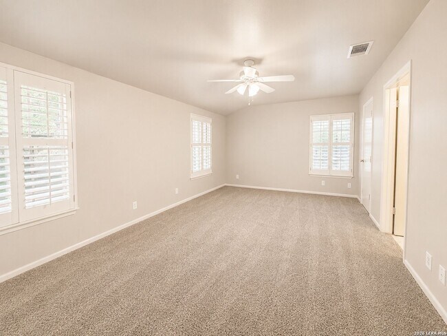 Building Photo - 342 E Terra Alta Dr