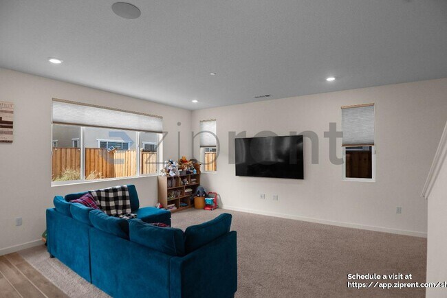 Building Photo - 5378 Shenandoah Vly Ln