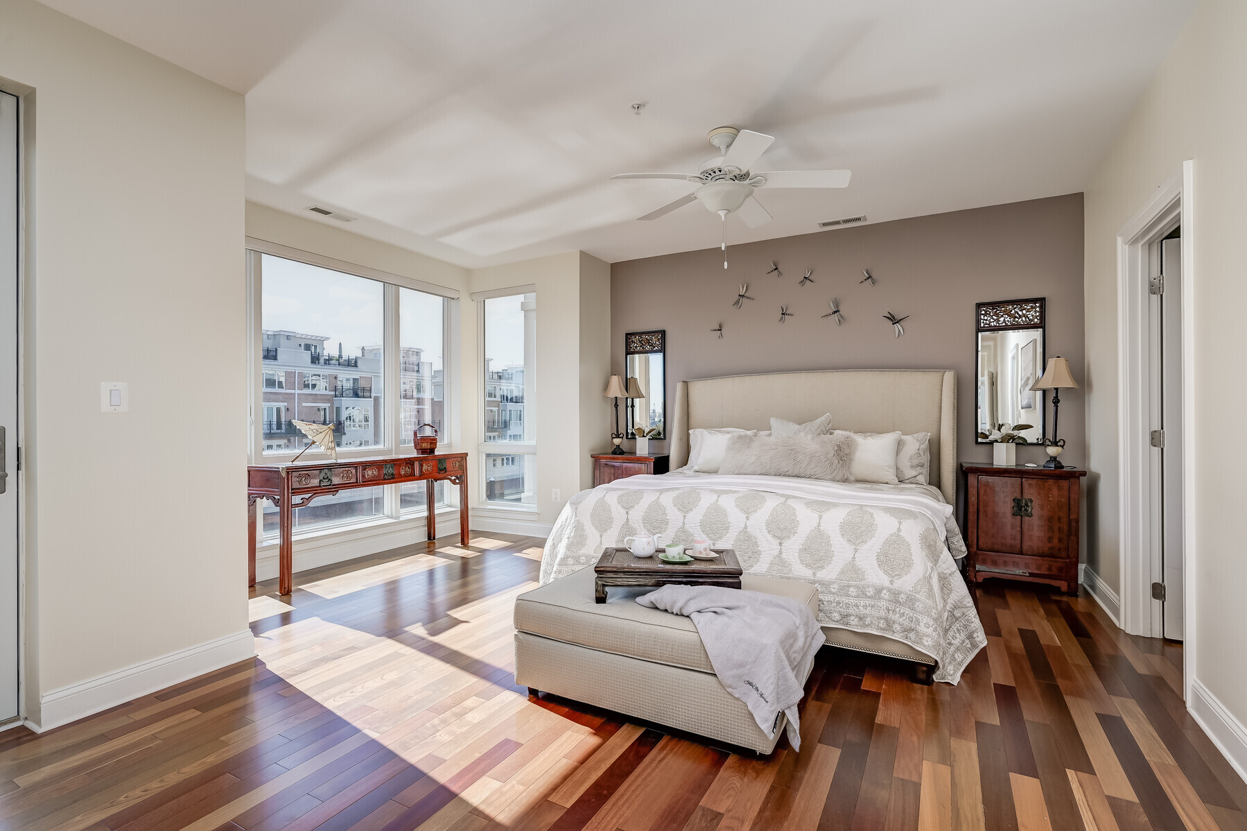 Building Photo - 621 Ponte Villas N