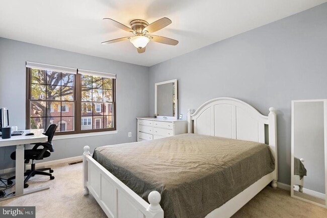 Building Photo - 3939 Tallow Tree Pl