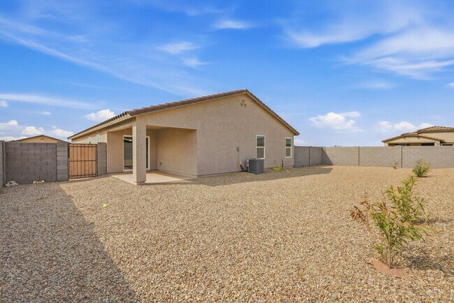 Building Photo - 1796 W Laguna Dr