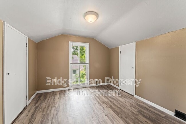Building Photo - Prince Albert Blvd 106