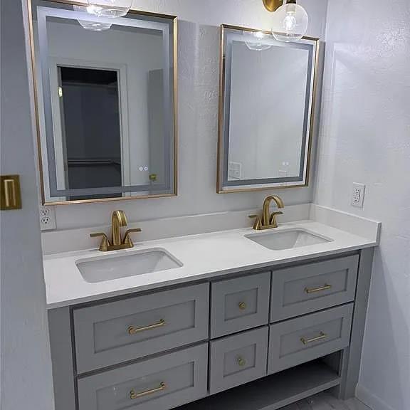 Building Photo - 1123 W Brooks St