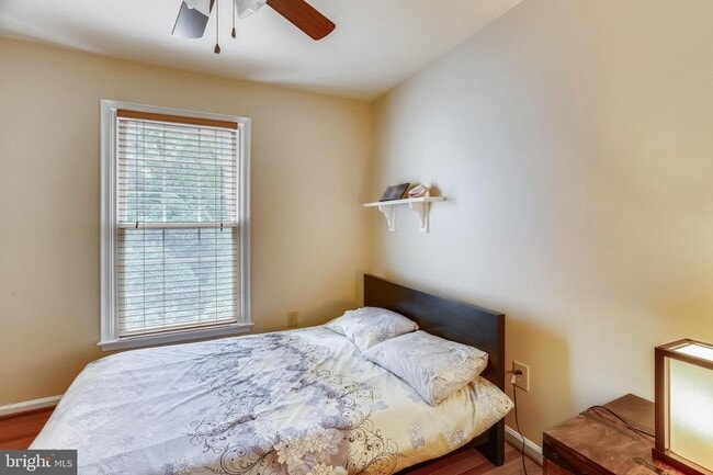 Building Photo - 11633 Pleasant Meadow Dr