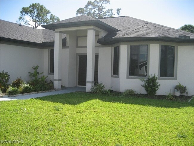 Building Photo - 1414 SW 16th Terrace