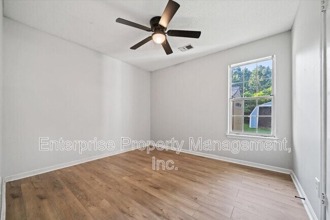 Building Photo - 4569 Columbia Woods Ln