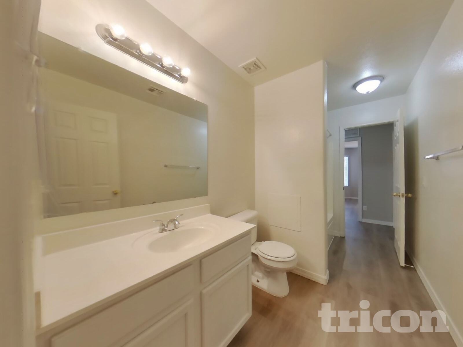 Building Photo - 7437 W Elwood St