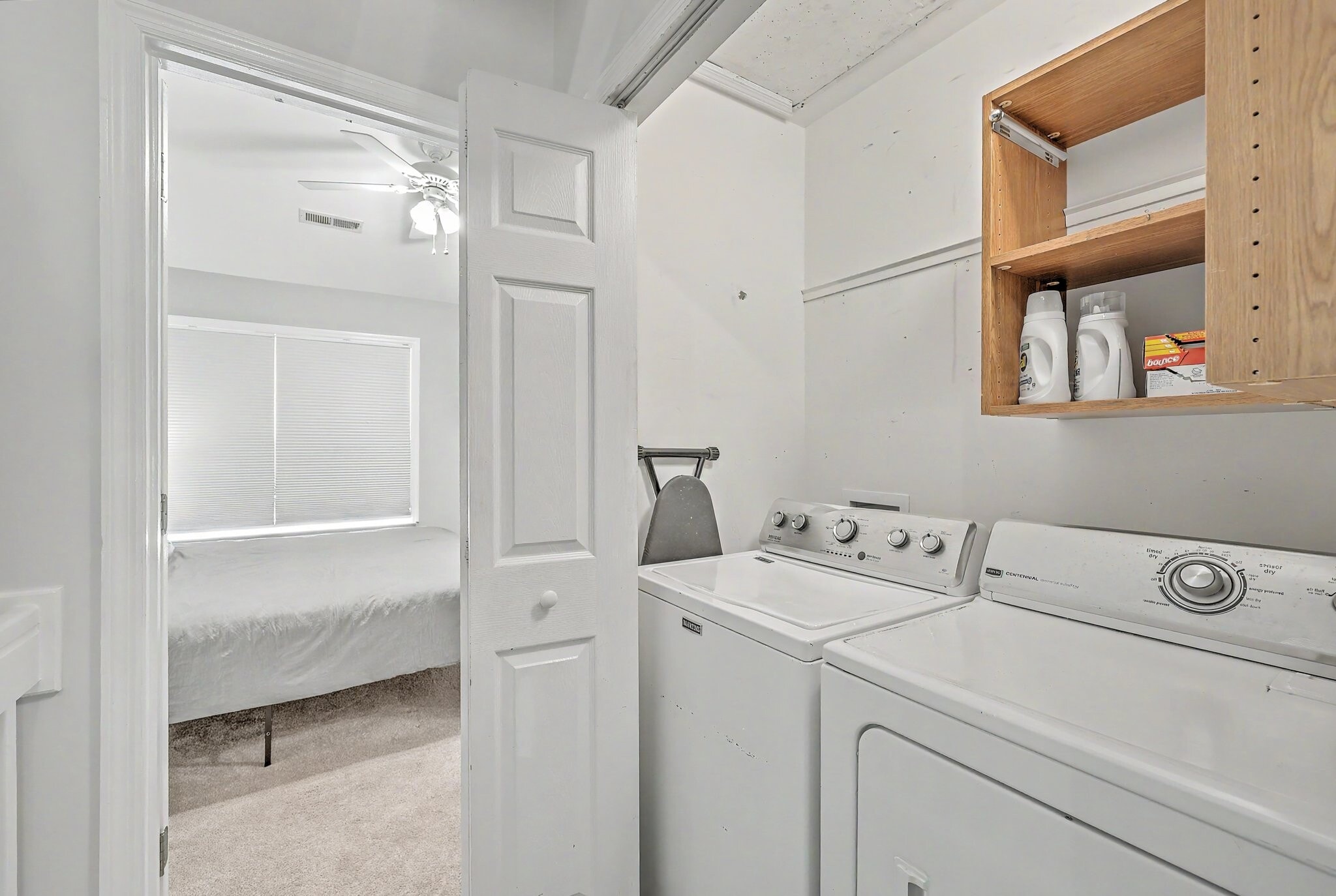 Building Photo - 549 Tayrn Dr