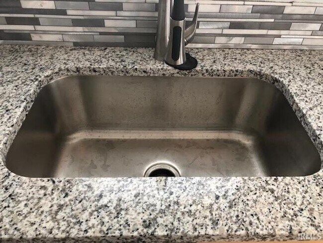 Building Photo - 1301 Cobble Creek Cir