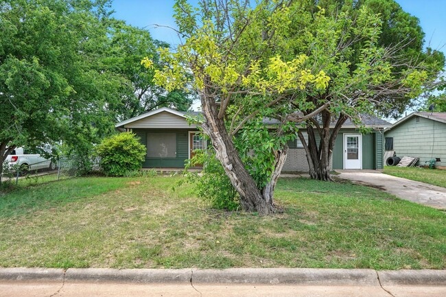 Building Photo - 5107 Durango Dr