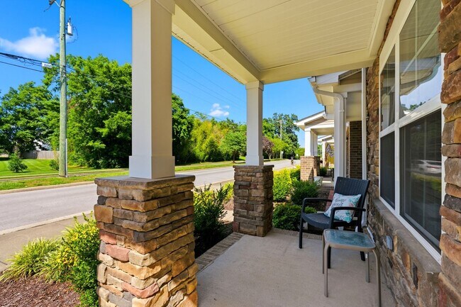 Building Photo - 3928 Hoggett Ford Rd