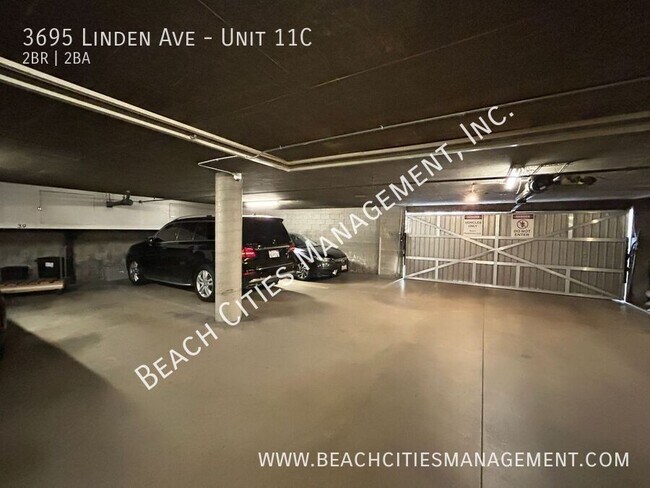 Building Photo - 3695 Linden Ave