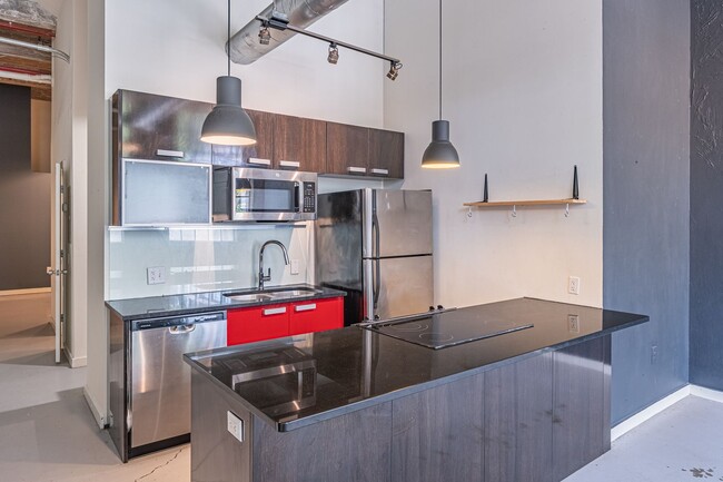Building Photo - Authentic Loft Living w/ views of Ponce Ci...