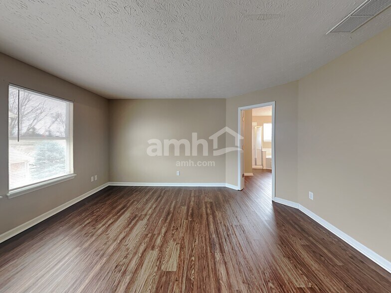 Building Photo - 6534 Amherst Way