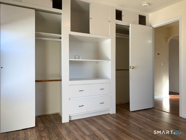 Building Photo - 23 Fairview Ave