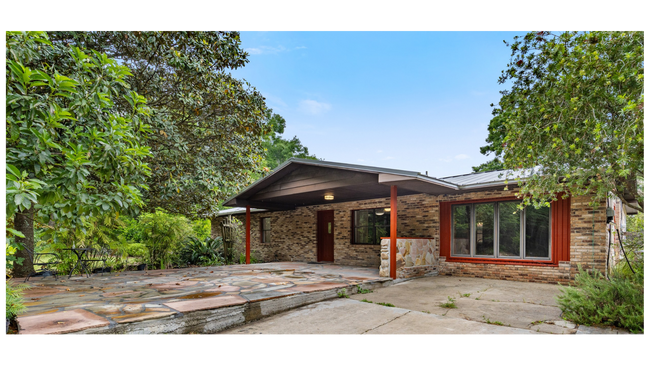 Building Photo - 17530 NW 32nd Ave