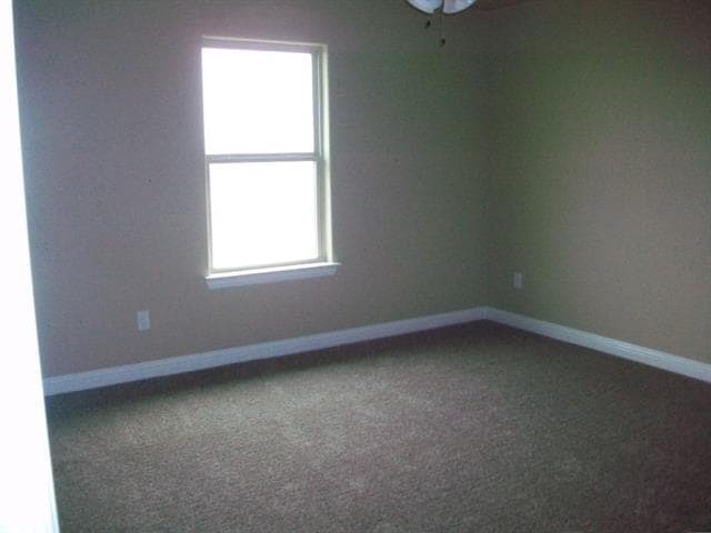 Building Photo - 3006 Weave Ct