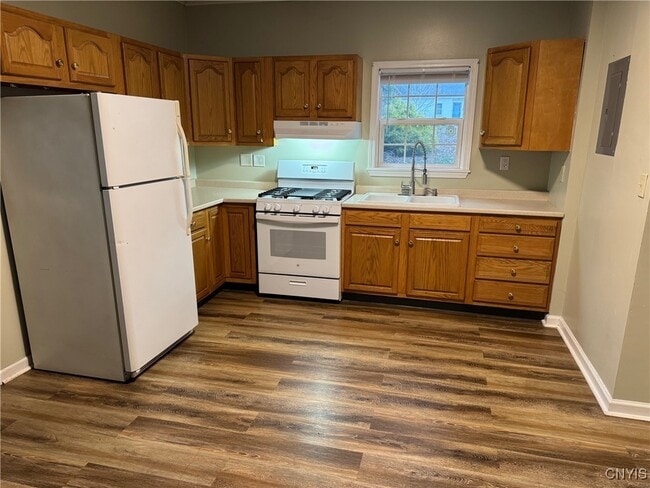 Building Photo - 28 Mcharrie St