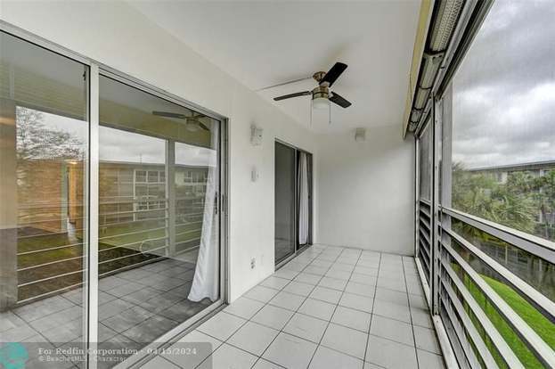 Building Photo - 4401 Martinique Ct