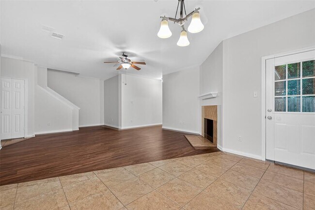 Building Photo - 11346 Glenforest Dr