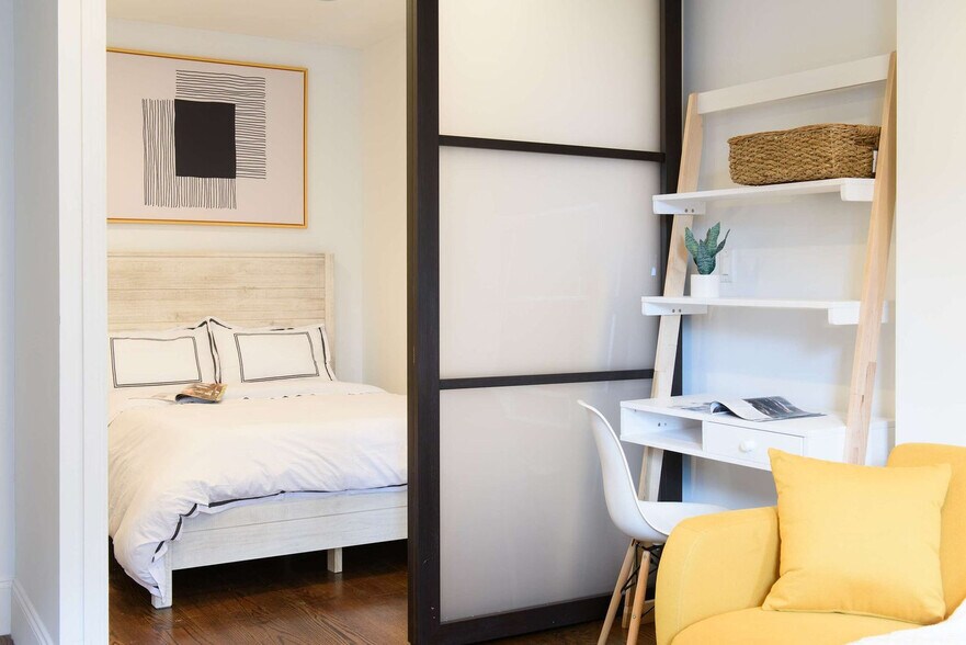 Building Photo - 69a Clinton St