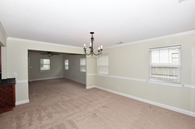 Building Photo - 4923 Krick St