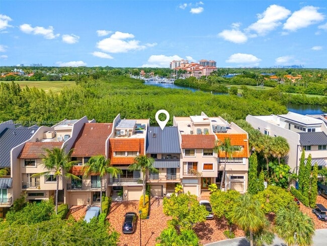 Building Photo - 6124 Paradise Point Dr