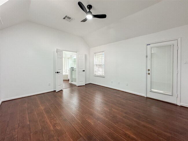 Building Photo - 93 N Acacia Park Cir