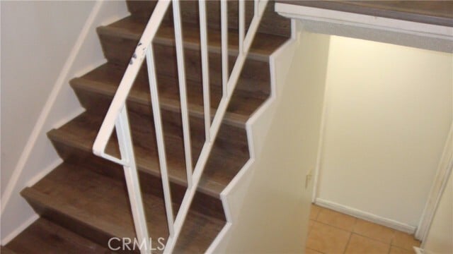 Building Photo - 31 Paradise