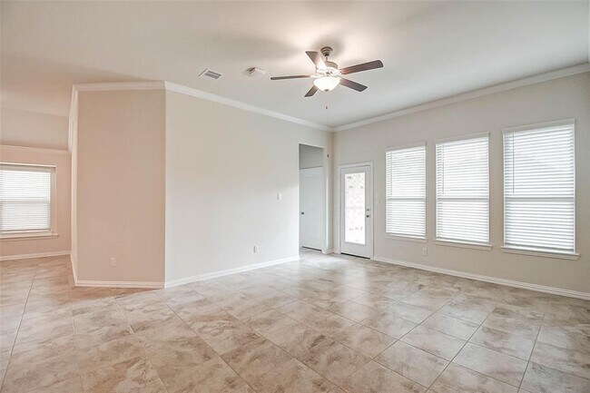 Building Photo - 2218 Pumpkin Patch Ln