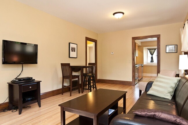 Building Photo - Charming 4-Bed Minneapolis Home with Hardwood Floors & Finished Basement