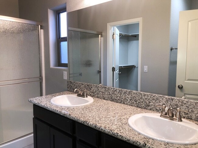 Building Photo - Bright & Efficient Solar Home with Spacious Open Layout