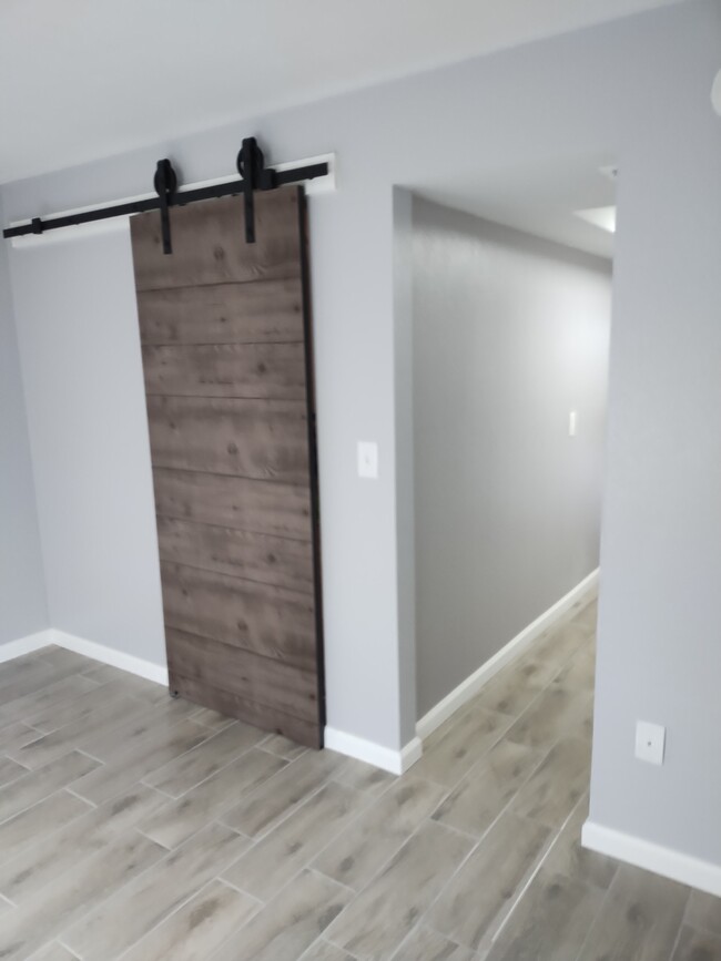 Barn door - 5060 76th Ave N