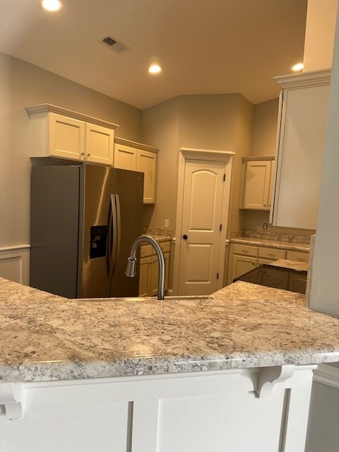 Building Photo - 2250 Sweet Bay Dr