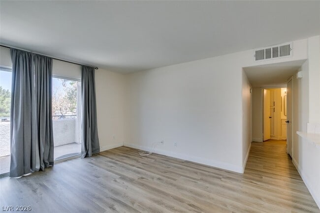 Building Photo - 3065 Casey Dr