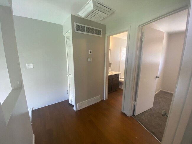 Building Photo - 3359 W 4100 S