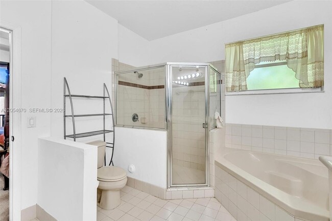 Building Photo - 14044 SW 54th St