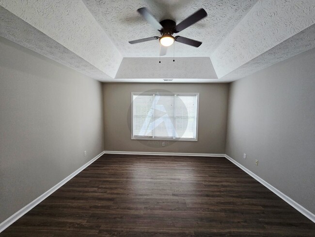Building Photo - 130 Eagle Glen Dr